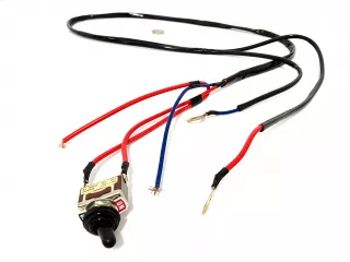 2 állású, 2 lábú kapcsoló vezetékkel (3)