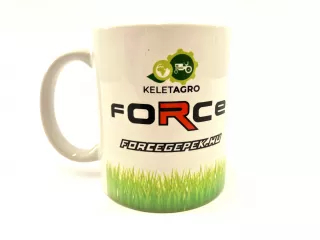 ajándéktárgy bögre Force traktor (1)