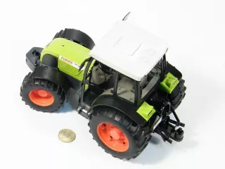 Bruder játék Claas Nectis 267 F traktor (1)