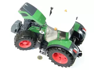 Bruder játék Fendt 936 Vario traktor (0)