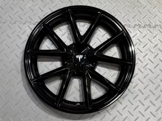 Dísztárcsa készlet Tesla Model 3 Aero 18