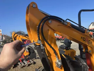 Force 210 gém csap 25mm x 110mm, vágott fejes, részmenetes (4)