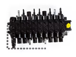 Force 210 hidraulika vezérlőtömb (2)