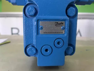 Force 317 hidraulikus forgóelosztó (1)