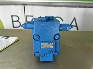 Force 317 toronyforgató hidromotor (3)