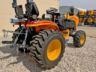 Force 325 Stage V ipari abroncsos kerék készlet (2)