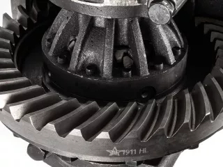 Force 915 differenciálmű kpl, házzal (6)