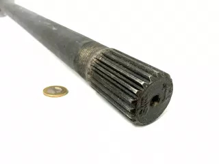 Force 915 féltengely, hosszú, 8 csavaros változat (3)