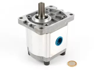 Force 915 hidraulika szivattyú sebességváltóhoz (4 csavaros kivitel) (5)