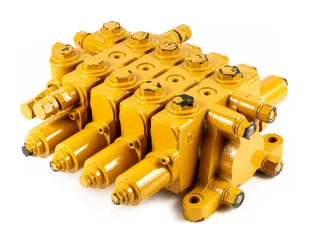 Force 915 hidraulika vezérlőtömb, 4 körös (0)