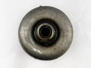 Force 915 hidrodinamikus tengelykapcsoló, tengelycsapvég: 37,6 mm (4)