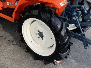 Gumi 8.3-20 SZUPER ÁRON! (3)