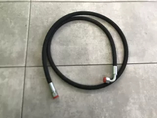 Hidraulika tömlő M18x1,5x200, 90°-os véggel (0)