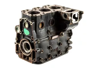 Iseki E383 motor blokk, használt (0)