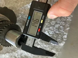 Iseki E3CC-006933 főtengely, használt (4)