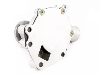 Iseki TG233 vízszivattyú (3)