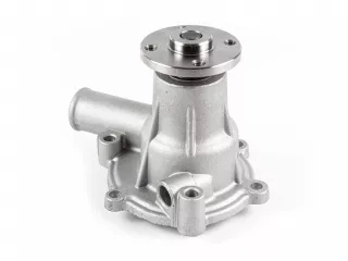 Iseki TU135F vízszivattyú (3)