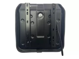 kistraktor vezetőülés, csavarozható 390x485x360 mm, állítható sínnel (7)