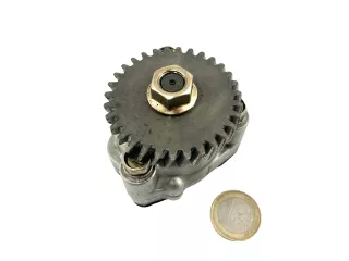 Kubota D722 olajszivattyú, használt (0)