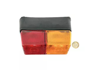 lámpa piros-sárga MTZ (műanyag házzal, jobb) (3)