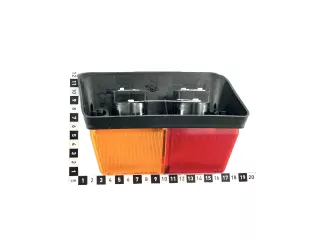 lámpa piros-sárga MTZ (műanyag házzal, jobb) (4)