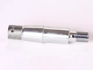 MTZ csapszeg L=148, d=28.5, GE-30-ES, M27x1.5 (8.) orbitos, MMM (0)