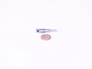 MTZ csavar 102 (előkamra betét 50-es) (0)