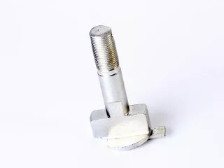 MTZ csavar 320 (3. felfüggesztő) (0)