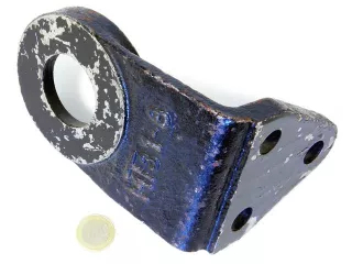 MTZ fülketartó bak fém 1025 (1)