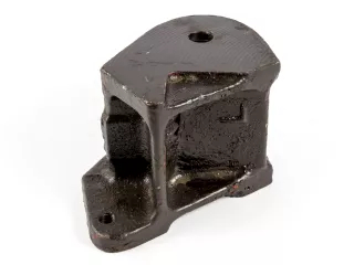 MTZ fülketartó hátsó konzol bal, h=100 mm (1)