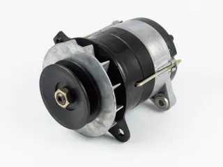 MTZ generátor 14V, 1000W, 3 kivezetés (0)