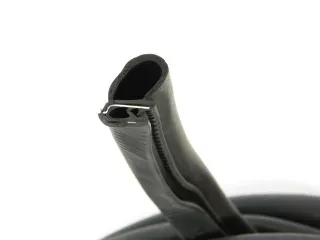 MTZ gumiprofil keret nélküli oldalüveghez (320 cm-es) (0)