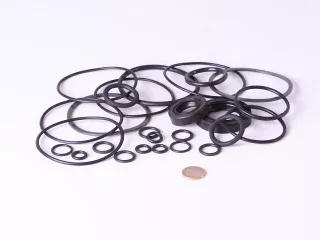 MTZ kormányszervó javító készlet komplett (munkahenger + vezérlőszelep, szimeringekkel) (0)