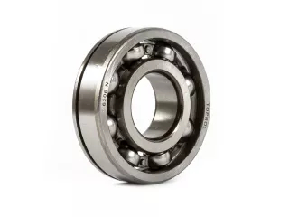 MTZ kuplung ház (darázsderék) csapágy szett (4)