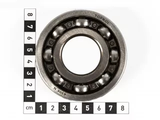 MTZ kuplung ház (darázsderék) csapágy szett (5)