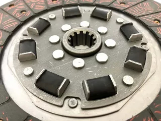 MTZ kuplung tárcsa 80-as, gumis csillapítású (3)