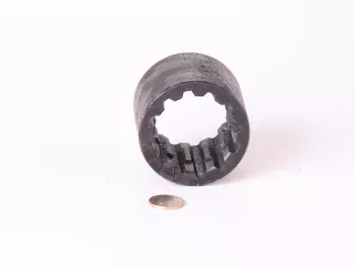 MTZ nyelestengely kapcsolóhüvely 50-es (61 mm) (1)