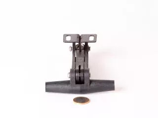 MTZ oldalablak zár új típus (keret nélküli oldalüveghez) (3)