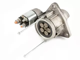 MTZ önindító (áttételes, bolygóműves) 12V (cseh típusú SETART), 3,3 kw (4)