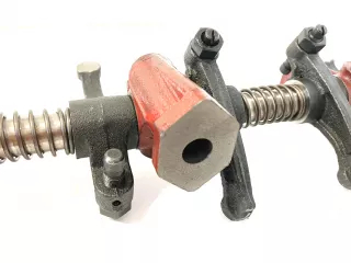 MTZ szelephimba tengely komplett új típus (4)