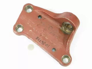 MTZ tartó 023-B d=27mm, original (0)