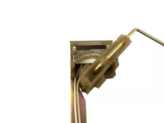 MTZ üzemanyag szintadó új típus (DUMP-03, 2 érintkezős) (3)