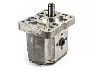 ns-14 szivattyú 6 bordás (MTZ 820, 920, 952, 1025) original (0)