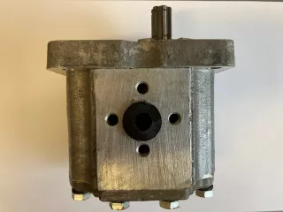 ns-16 szivattyú 6 bordás (MTZ .2-es változatok) original (0)