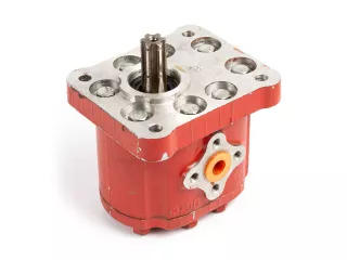 ns-6 szivattyú jobb (MTZ 320, T25, T30) Hydrosila (0)