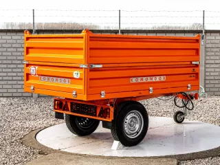 Oldalfal magasító készlet Komondor SPK-750 pótkocsikhoz (2)