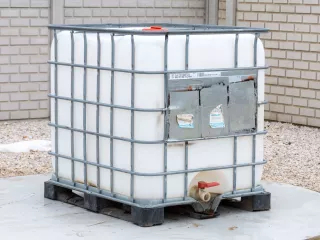 öntöző pótkocsi alkatrész, víztartály 1000 literes (0)