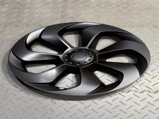 Tesla Blade dísztárcsa készlet, matt fekete, 19