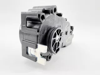 Tesla csomagtérajtó szervómotor egység Model S 2012-2025 (0)