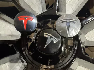 Tesla dísztárcsa készlet (4db-os) Model Y Gemini 19